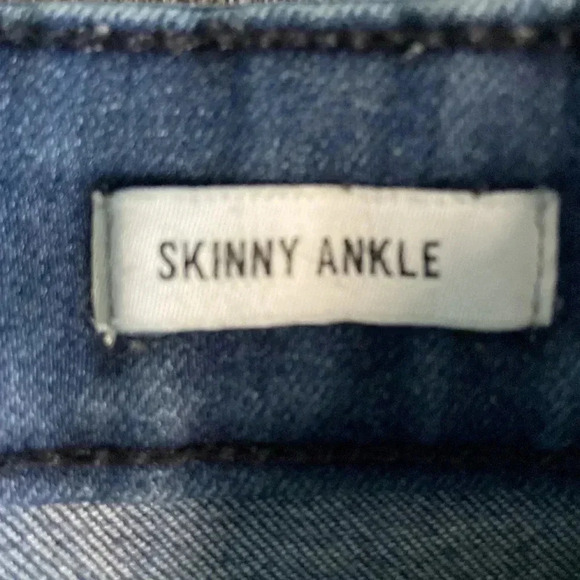 William Rast |  Skinny Ankle Jeans - Picture 4 of 7